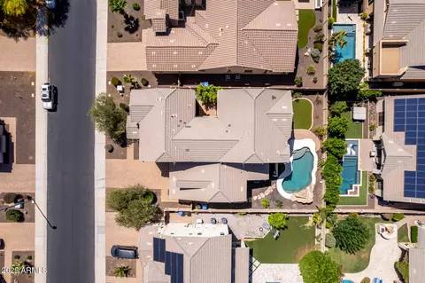 View/Area - 882 E Parkview Dr, Gilbert, AZ 85295 photo 7 of 7
