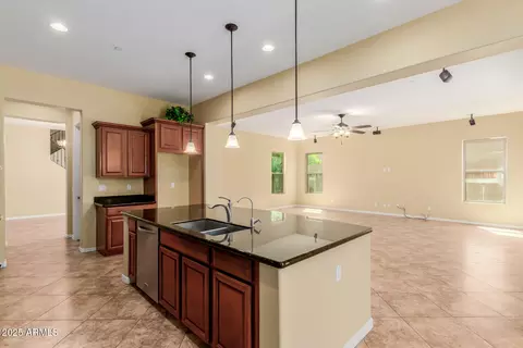 Living - 882 E Parkview Dr, Gilbert, AZ 85295 photo 7 of 15