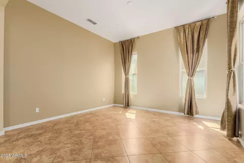 Living - 882 E Parkview Dr, Gilbert, AZ 85295 photo 14 of 15