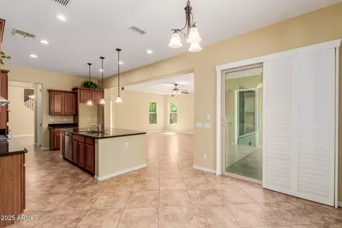 Other - 882 E Parkview Dr, Gilbert, AZ 85295 photo 6 of 21