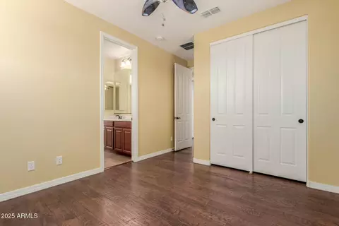Bedroom - 882 E Parkview Dr, Gilbert, AZ 85295 photo 4 of 5