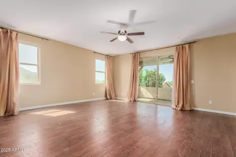 Living - 882 E Parkview Dr, Gilbert, AZ 85295 photo 11 of 15