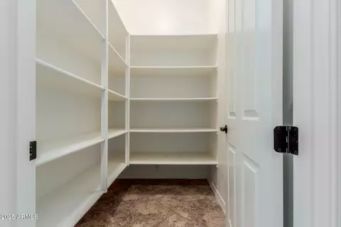 Other - 882 E Parkview Dr, Gilbert, AZ 85295 photo 7 of 21