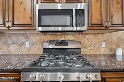 Kitchen - 2925 E Blanche Dr, Phoenix, AZ 85032 photo 3 of 4