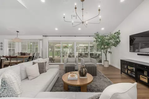 Living - 701 Encinas Ave, Gilbert, AZ 85234 photo 3 of 3