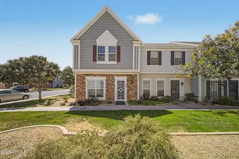 1600 N Saba St #111, Chandler, AZ 85225