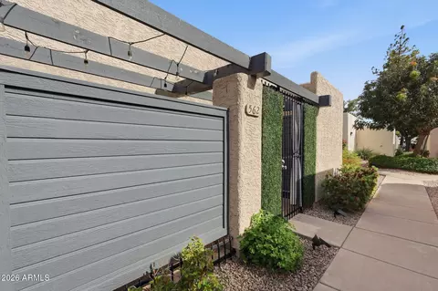 562 S Allred Dr, Tempe, AZ 85288