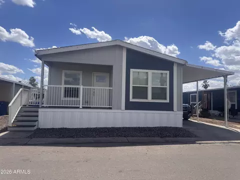 2060 N Center St #LOT 70, Mesa, AZ 85201