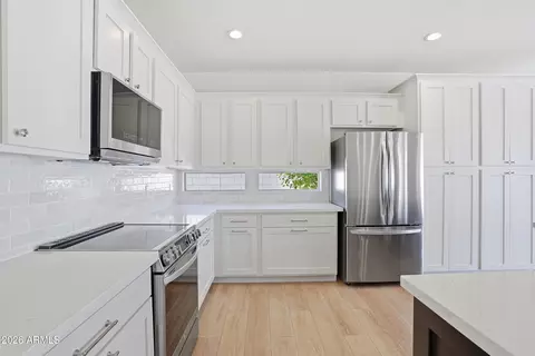 3262 E Cotton Ln, Gilbert, AZ 85234 photo 13