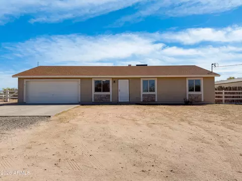 Exterior - 23115 E Oxbow Dr, Florence, AZ 85132 photo 2 of 13