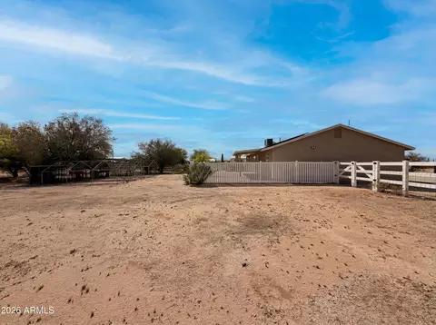 Exterior - 23115 E Oxbow Dr, Florence, AZ 85132 photo 10 of 13