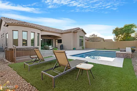 8542 E Lockwood St, Mesa, AZ 85207