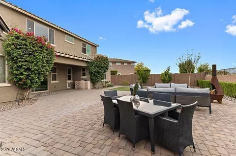 Exterior - 7871 S Stuart Ave, Gilbert, AZ 85298 photo 5 of 22
