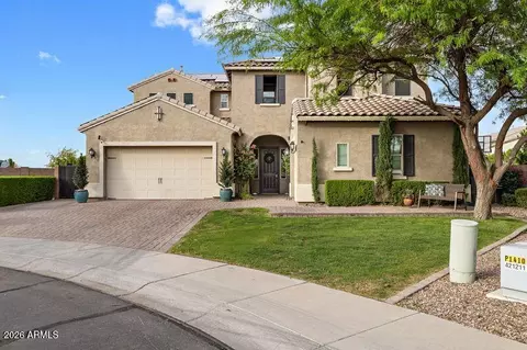 Exterior - 7871 S Stuart Ave, Gilbert, AZ 85298 photo 2 of 22