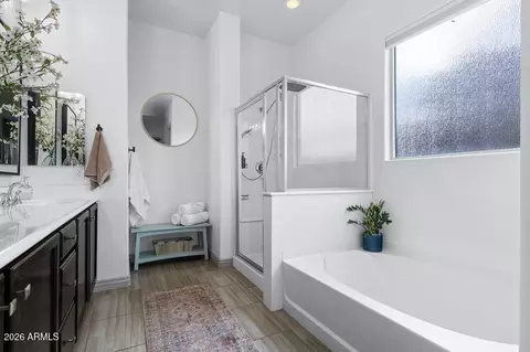 Bath - 7871 S Stuart Ave, Gilbert, AZ 85298 photo 5 of 5