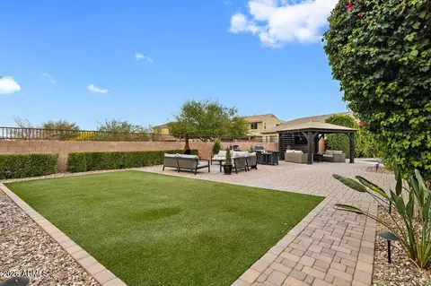 Exterior - 7871 S Stuart Ave, Gilbert, AZ 85298 photo 4 of 22