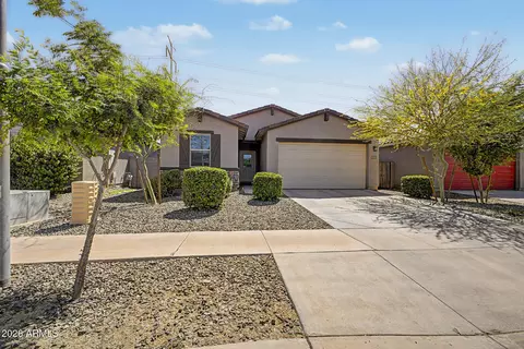 6773 W Trumbull Rd, Phoenix, AZ 85043 photo 3