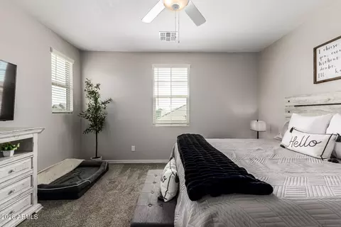 Bedroom - 4340 E Jesse St, Gilbert, AZ 85295 photo 2 of 4