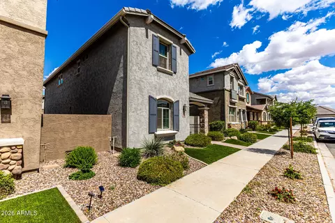 Exterior - 4340 E Jesse St, Gilbert, AZ 85295 photo 3 of 8