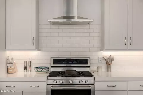 Kitchen - 5711 E Scarlet St, Mesa, AZ 85215 photo 3 of 6