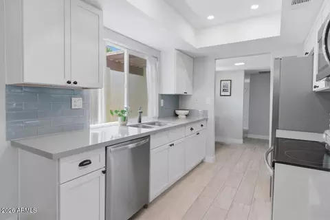 2926 W Lamar Rd, Phoenix, AZ 85017