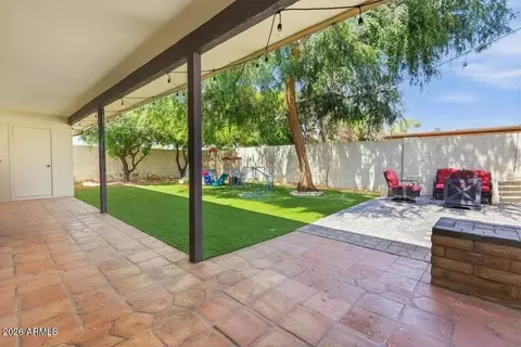 Exterior - 2926 W Lamar Rd, Phoenix, AZ 85017 photo 3 of 5
