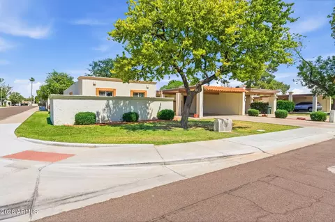 Exterior - 2926 W Lamar Rd, Phoenix, AZ 85017 photo 1 of 5