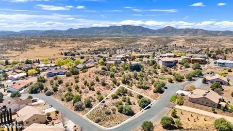 1424 N Rustlers Roost -- #105, Dewey, AZ 86327