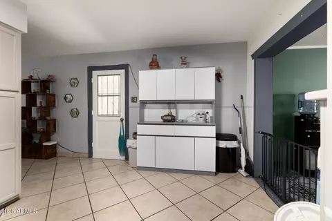 Other - 6952 W Wolf St, Phoenix, AZ 85033 photo 2 of 6