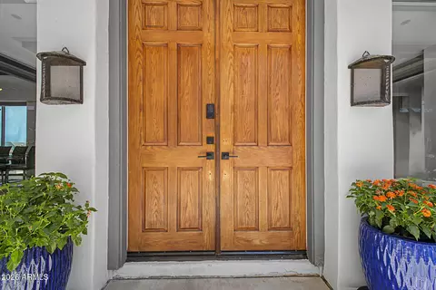 Entry Way - 7013 N Barbados Pl, Phoenix, AZ 85021 photo 1 of 1