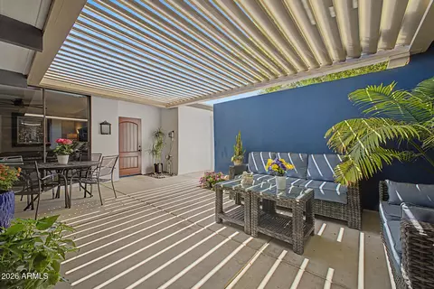 Exterior - 7013 N Barbados Pl, Phoenix, AZ 85021 photo 6 of 12