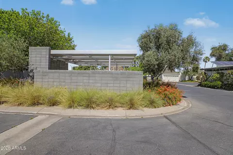 Exterior - 7013 N Barbados Pl, Phoenix, AZ 85021 photo 3 of 12