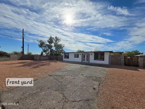 Exterior - 770 S Pinal Dr, Apache Junction, AZ 85120 photo 4 of 14