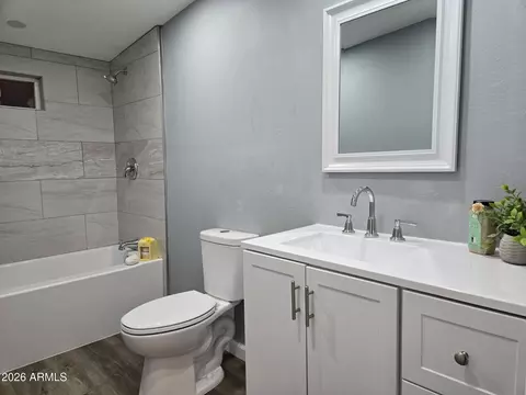 Bath - 770 S Pinal Dr, Apache Junction, AZ 85120 photo 6 of 10