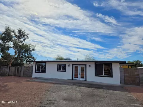 770 S Pinal Dr, Apache Junction, AZ 85120