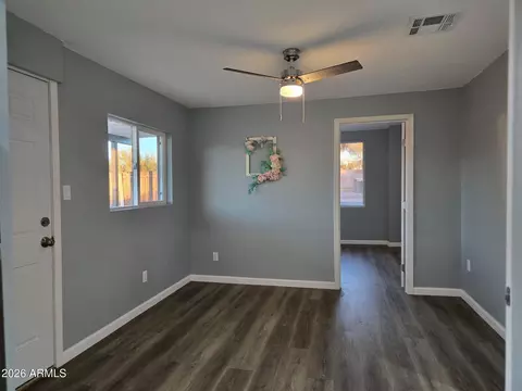 Living - 770 S Pinal Dr, Apache Junction, AZ 85120 photo 1 of 6