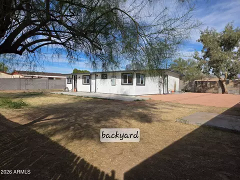 Exterior - 770 S Pinal Dr, Apache Junction, AZ 85120 photo 10 of 14