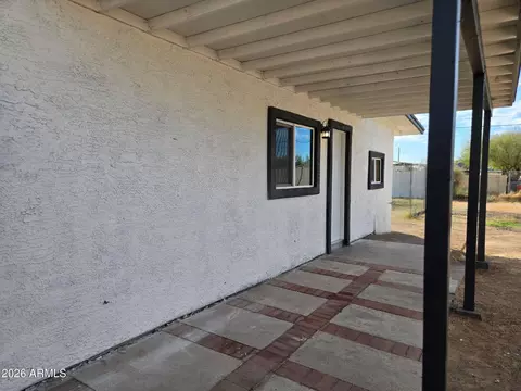 Exterior - 770 S Pinal Dr, Apache Junction, AZ 85120 photo 7 of 14