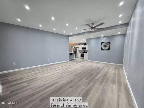 Living - 770 S Pinal Dr, Apache Junction, AZ 85120 photo 4 of 6