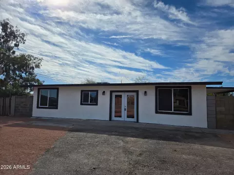 Exterior - 770 S Pinal Dr, Apache Junction, AZ 85120 photo 2 of 14
