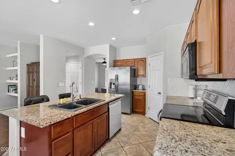 Kitchen - 7264 E Melrose St, Mesa, AZ 85207 photo 2 of 2