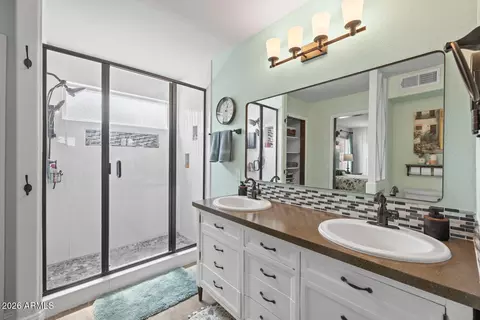 4701 E Abraham Ln, Phoenix, AZ 85050 photo 18