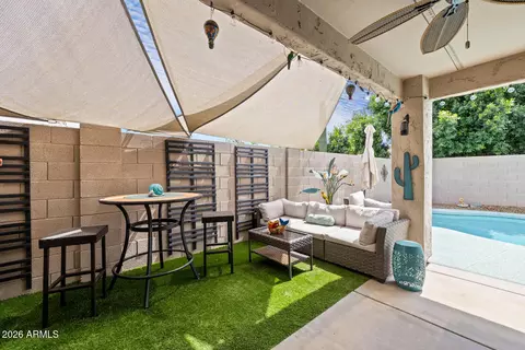 4701 E Abraham Ln, Phoenix, AZ 85050 photo 22