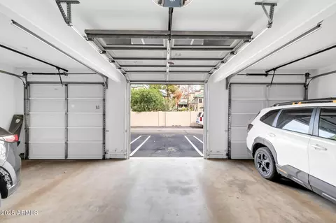 Exterior - 706 E Washington St #204, Phoenix, AZ 85034 photo 3 of 5