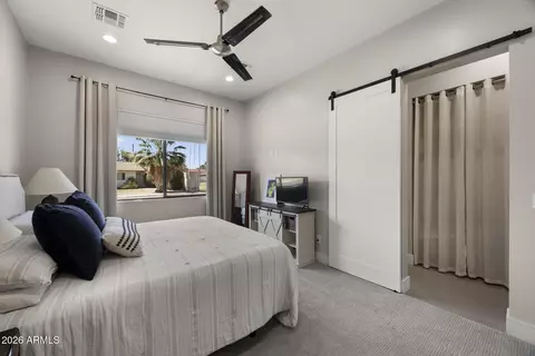 Bedroom - 3927 N 13th Pl, Phoenix, AZ 85014 photo 7 of 8