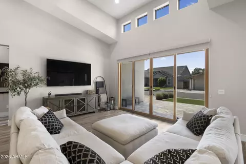 Other - 3927 N 13th Pl, Phoenix, AZ 85014 photo 1 of 11