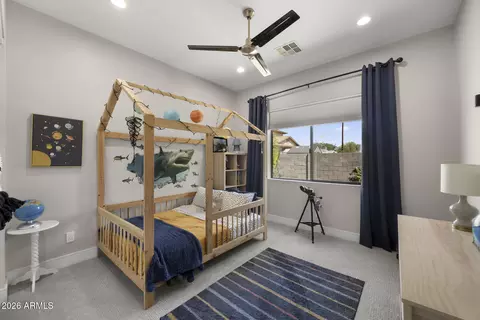 Bedroom - 3927 N 13th Pl, Phoenix, AZ 85014 photo 5 of 8