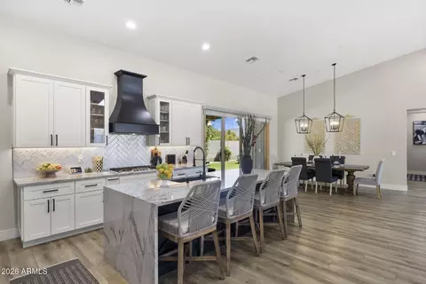 Kitchen - 3927 N 13th Pl, Phoenix, AZ 85014 photo 3 of 6