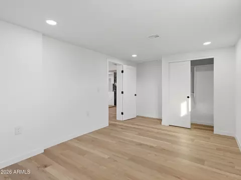 Bedroom - 8025 N 11th Pl, Phoenix, AZ 85020 photo 1 of 7