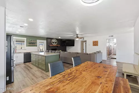 Dining - 3848 E Contessa St, Mesa, AZ 85205 photo 1 of 2